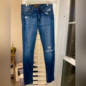 Joe’s blue jeans- straight leg